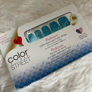 Color Street Wailua Falls Pedicure blue with glitter nail polish strips